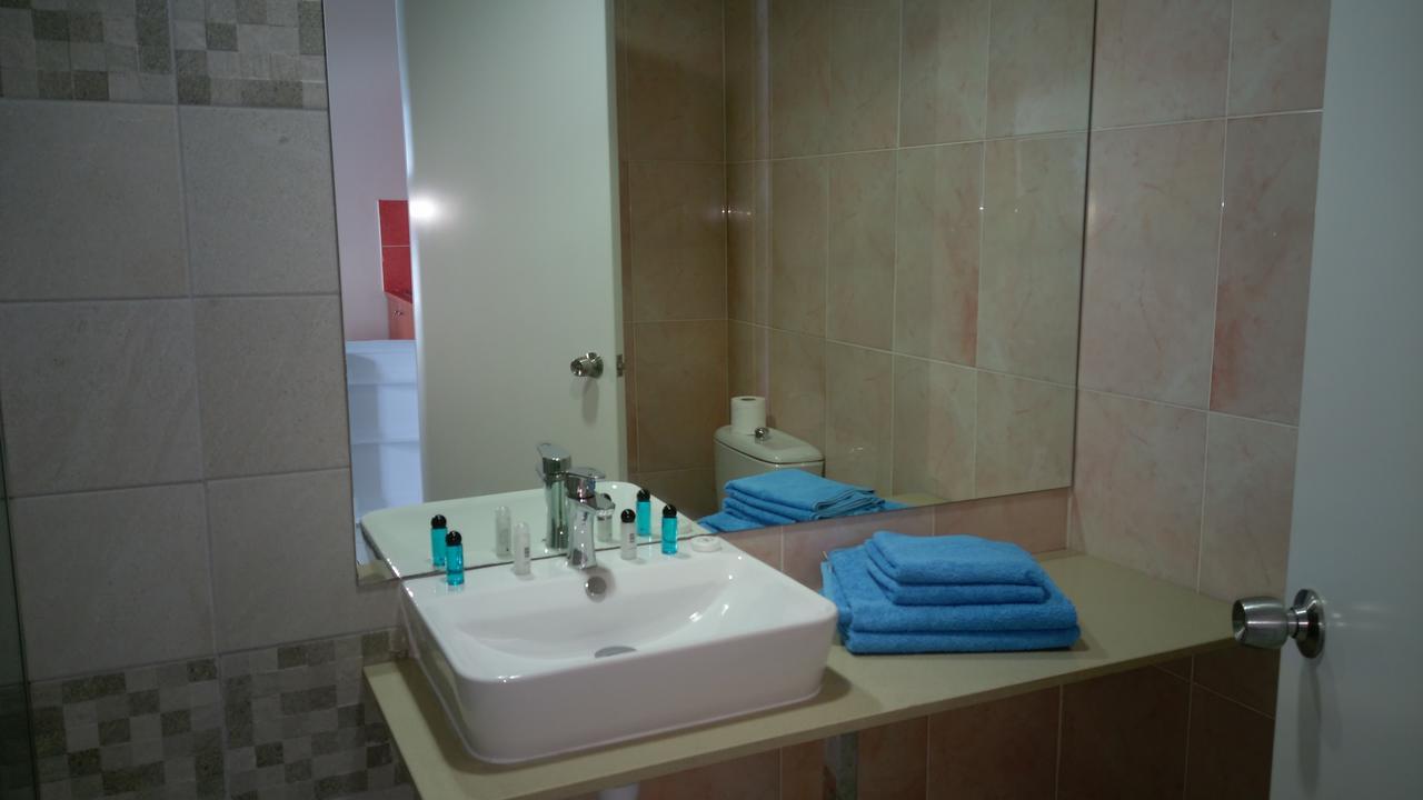 Palm Sea Beach Hotel Apartments Ларнака Экстерьер фото